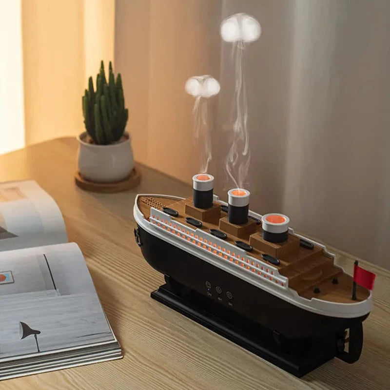 Air Humidifier Cruise Ship Model Aromatherapy Diffuser for Home Room Decorate Home